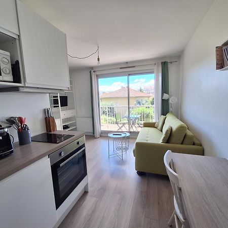 Villeurbanne La Doua / Insa Extérieur photo